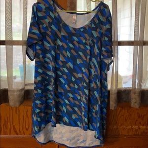 Lularoe top